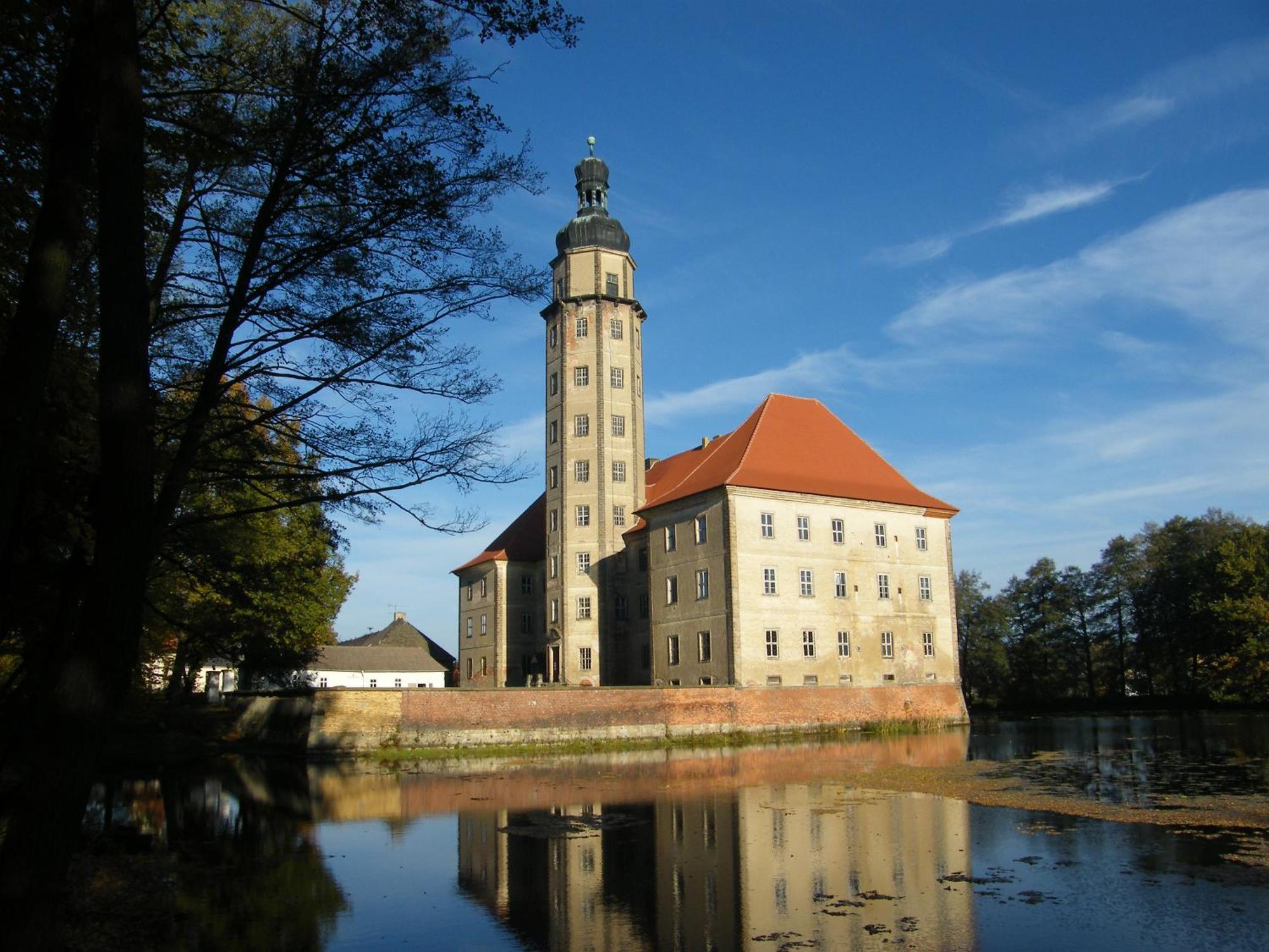 Resort "Schloss Reinharz" バート・シュミーデベルク エクステリア 写真